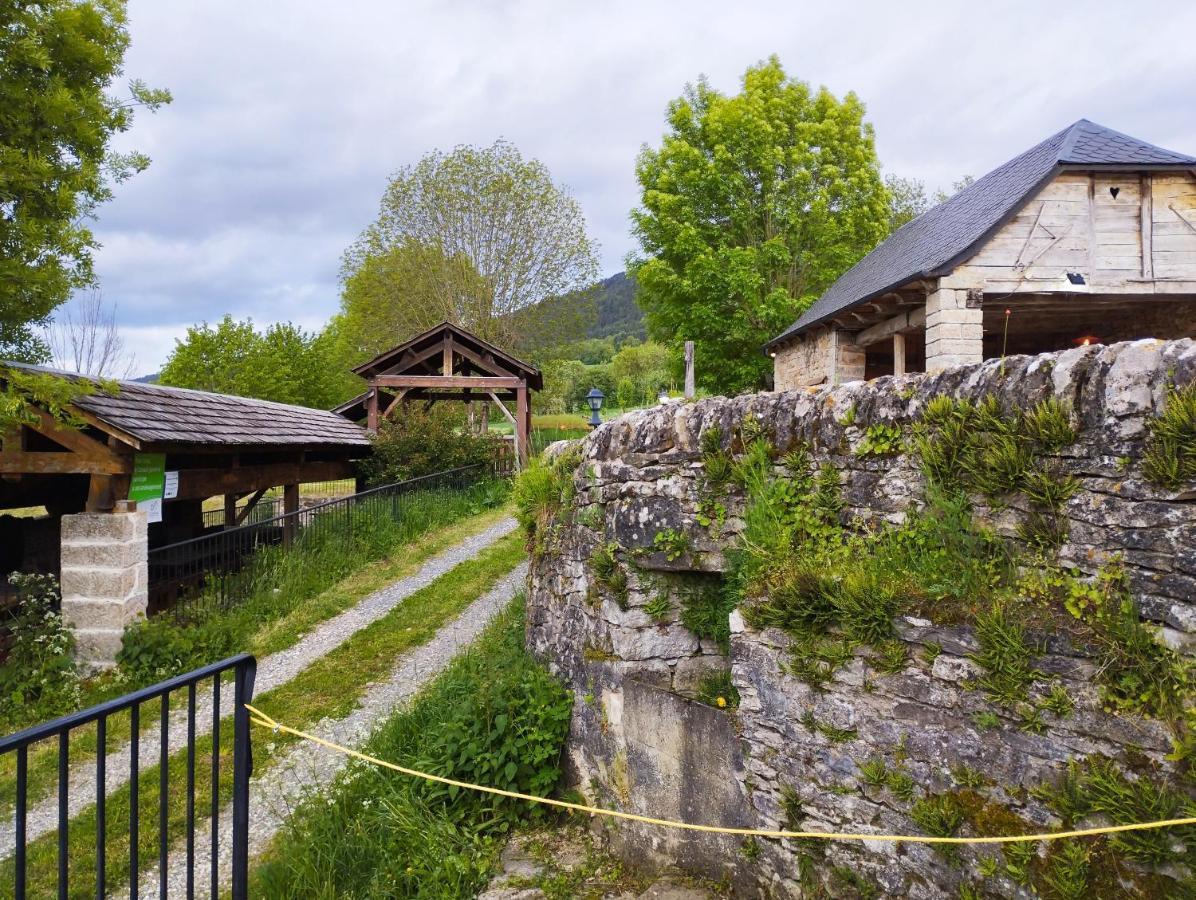 Chambres D'Hotes Le Moulin D'Auxillac ラ・カヌルグ 部屋 写真